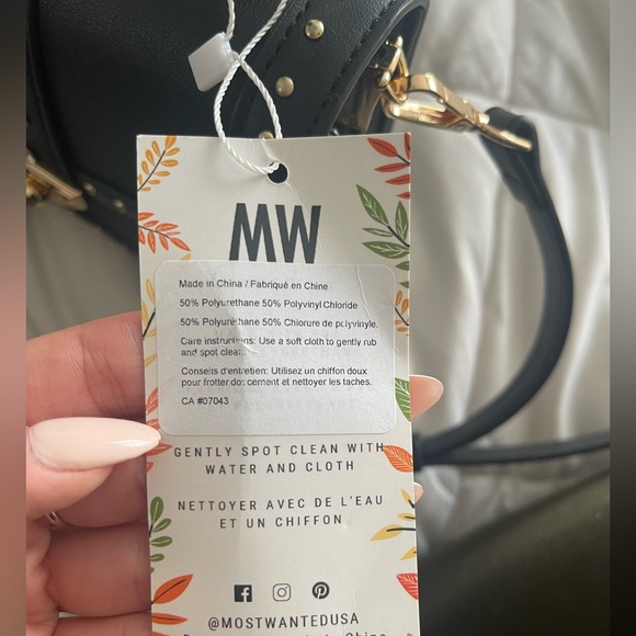 new purse - Picture 3 of 3